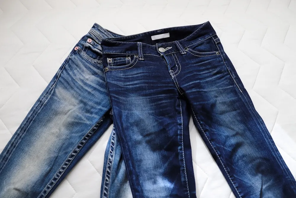 デニムによる色移りの落とし方